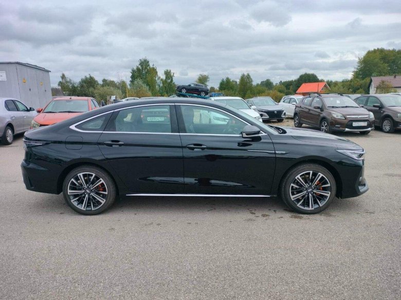 Chery Arrizo 8 Black