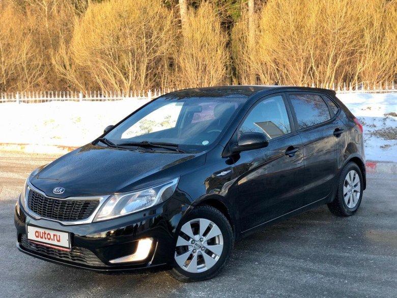 Kia Rio 3 хэтчбек черный