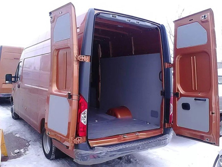 Газель 2705 ЦМФ сзади