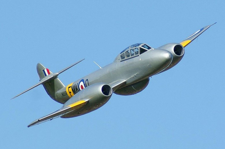 Gloster Meteor самолет