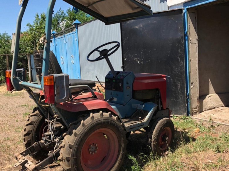 Трактор кмз 012