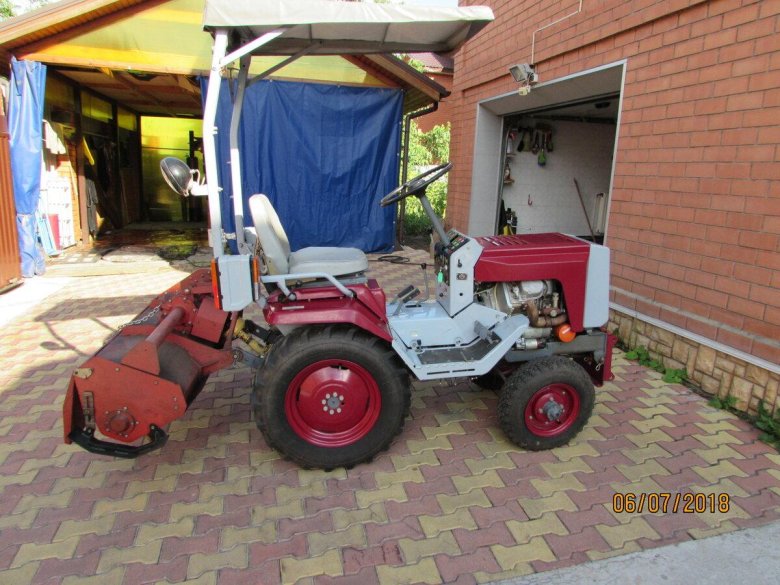 КМЗ-12 минитрактор