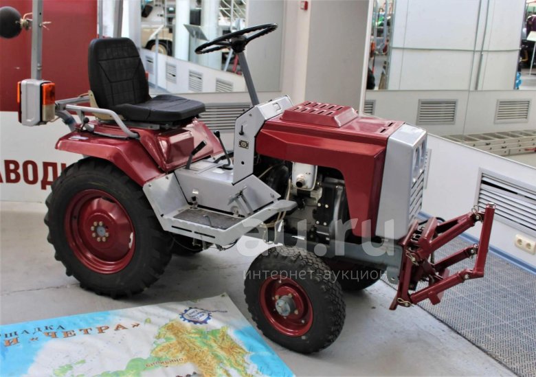 Мини-трактор Курганмашзавод КМЗ-012