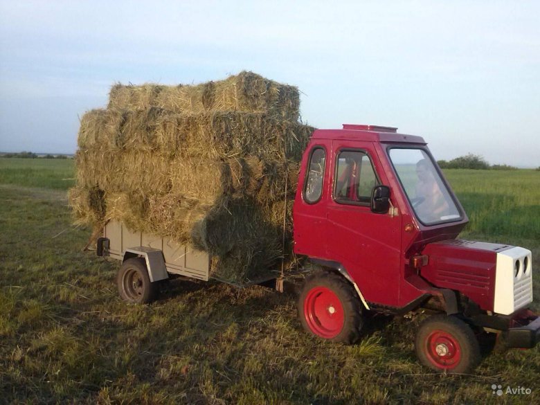 Трактор КМЗ-012