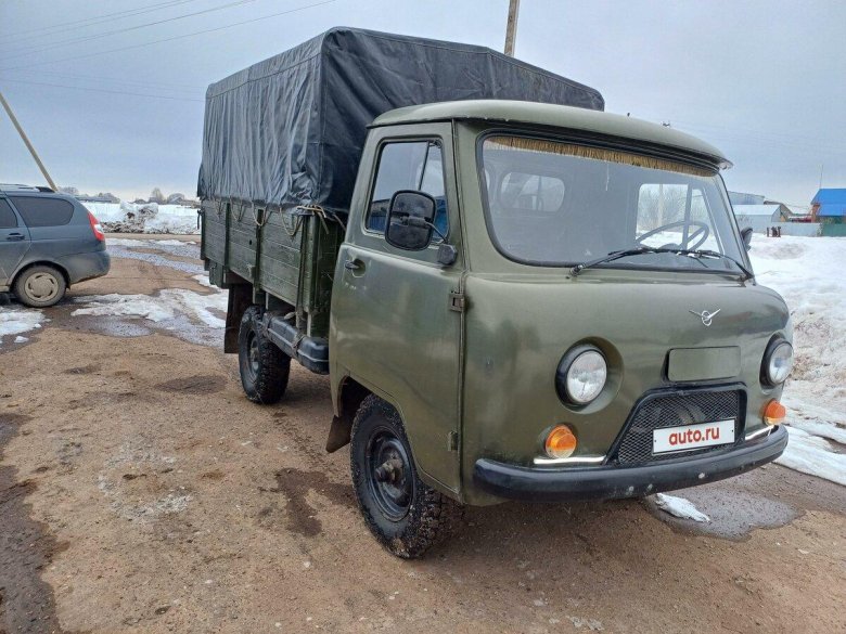 Внутри автомобиля