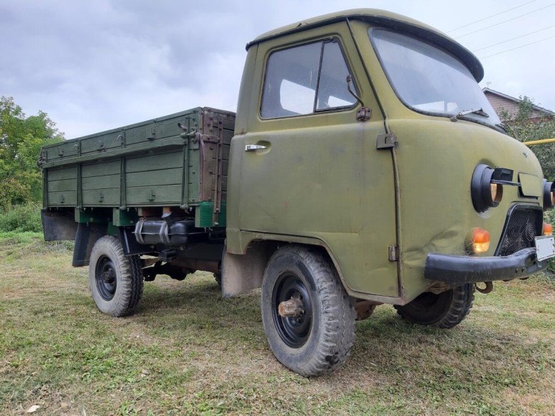 УАЗ 3303 бортовой