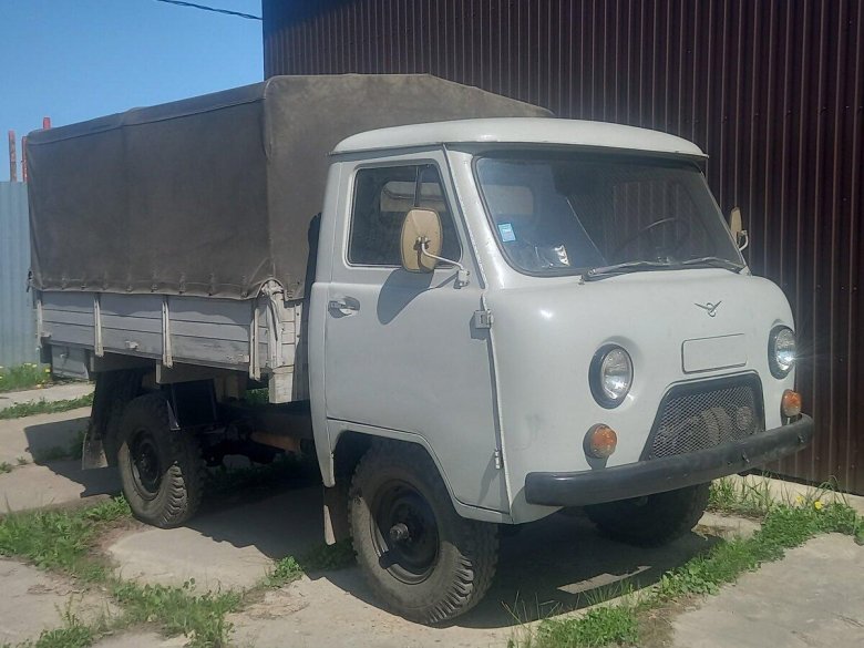 Внутри автомобиля