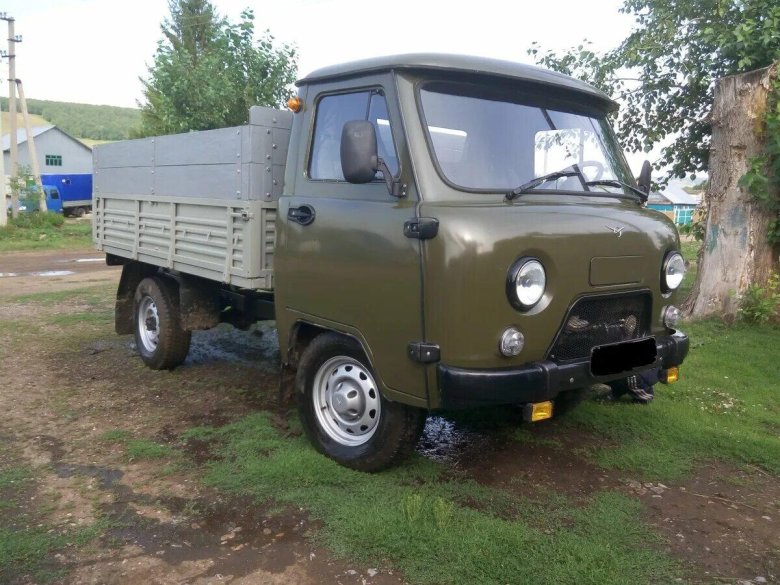 UAZ 3303 бортовой