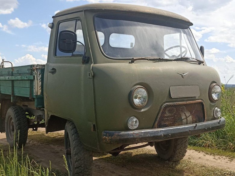 Внутри автомобиля