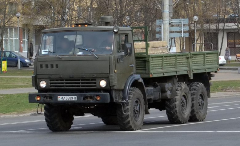 КАМАЗ 4310 бортовой