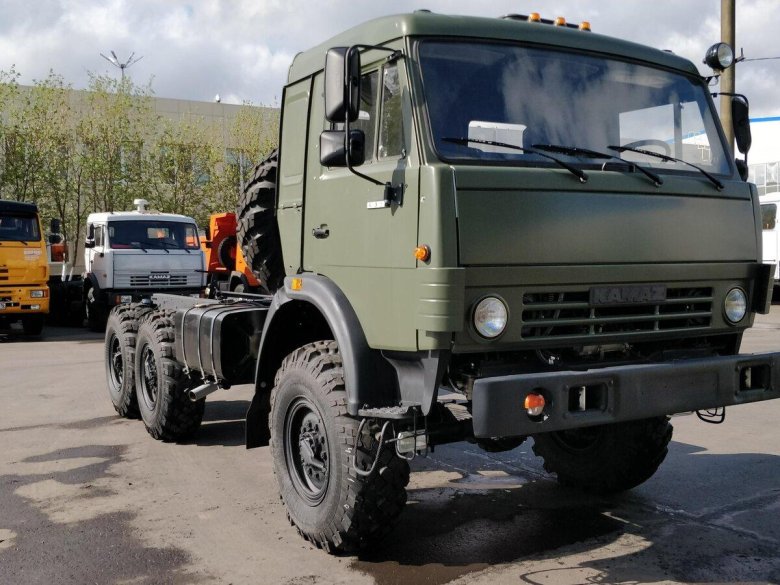КАМАЗ 4310 со спальником кунг
