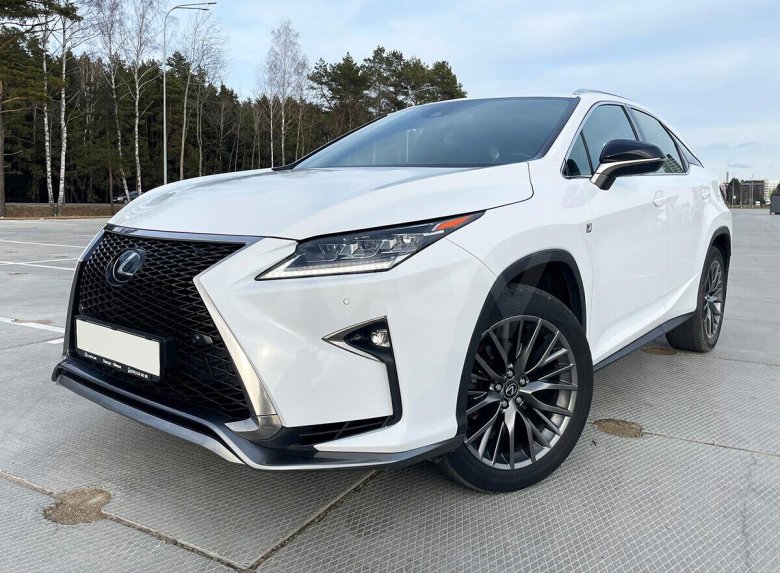 Лексус РХ 200 2021