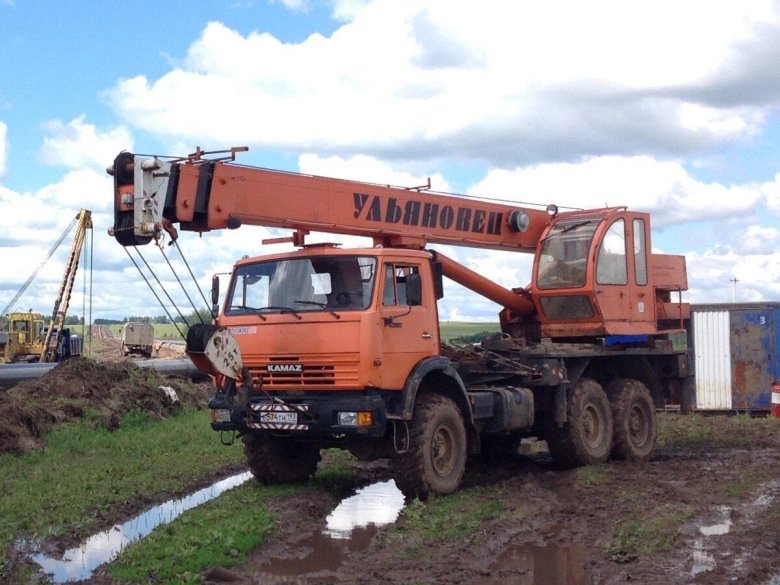 Автокран МКТ-25.7