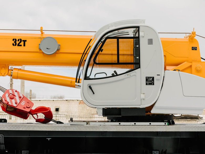 Ивановец КС-55717к-3