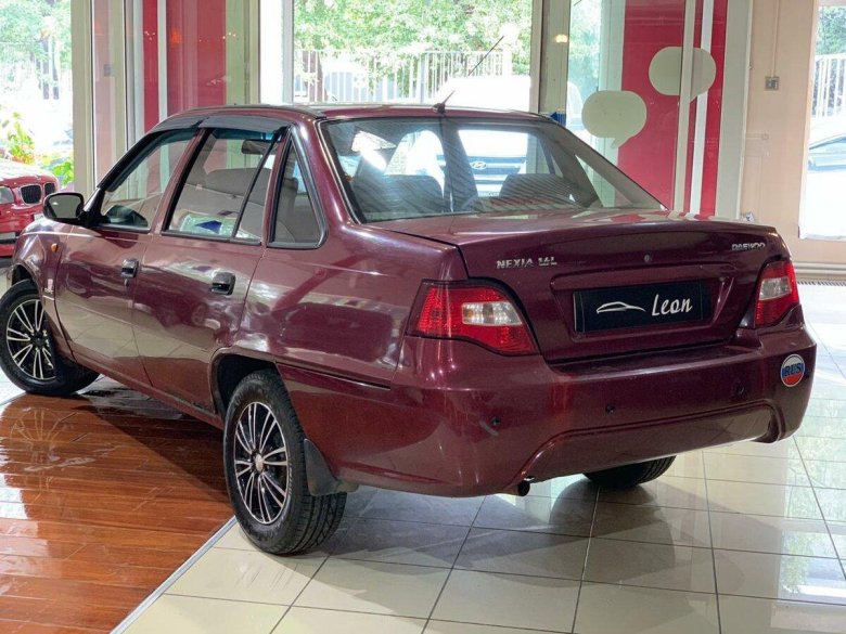Daewoo Nexia хэтчбек