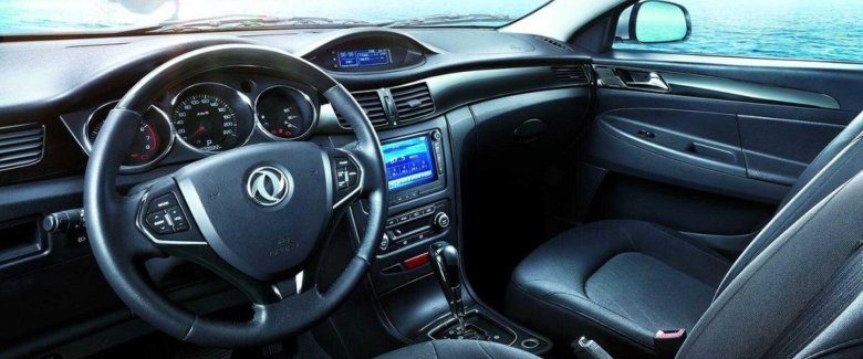 Донг Фенг s30