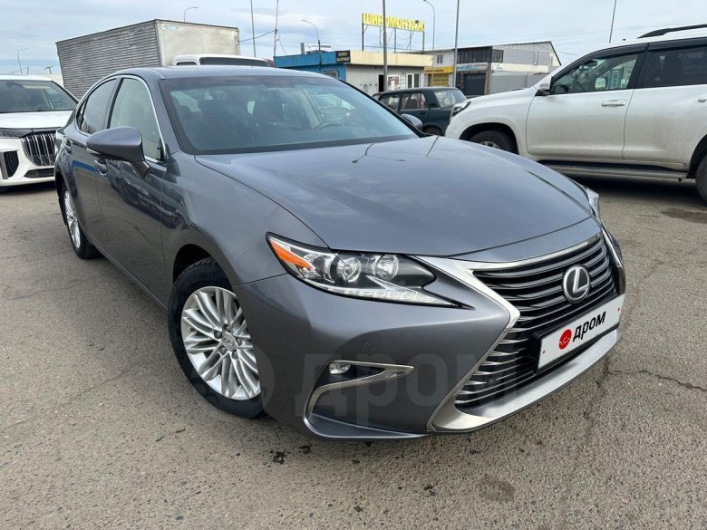 Lexus es vi
