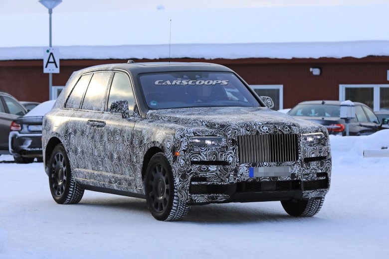 Роллс Ройс SUV