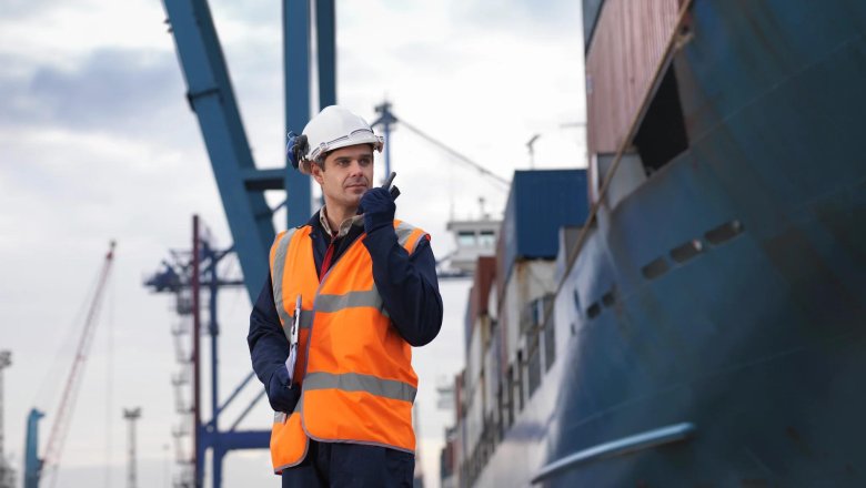 Работник порта