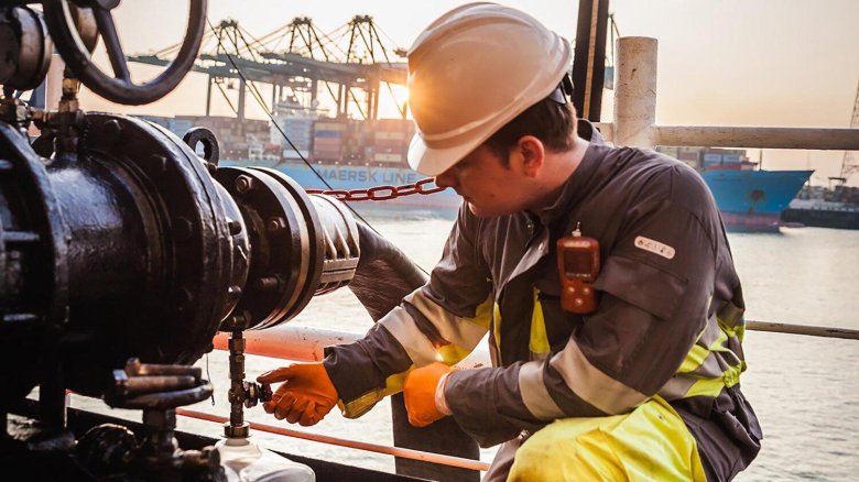 Промышленность