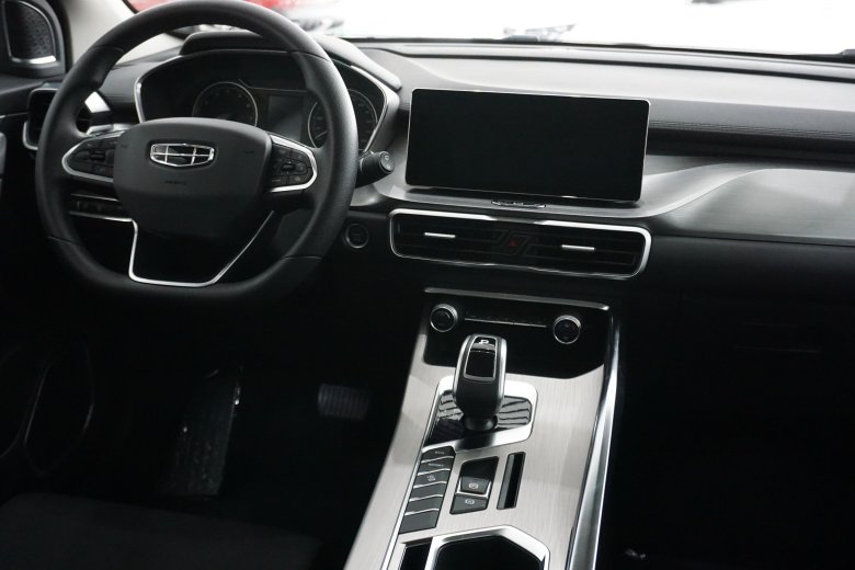 Geely Coolray 2020 салон