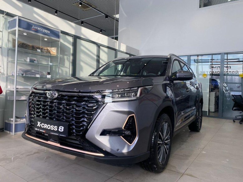 Икс кросс 8