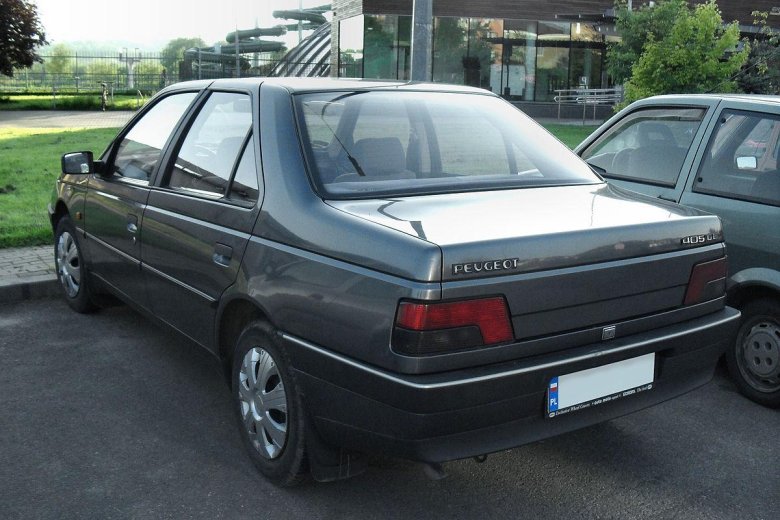 Peugeot 405