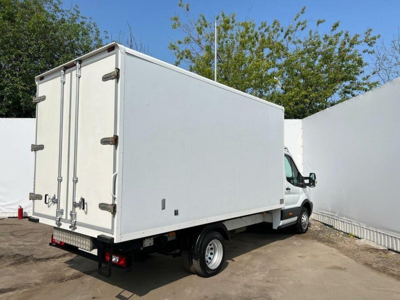 Внутри автомобиля