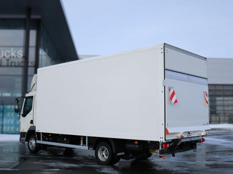 Автомобиль