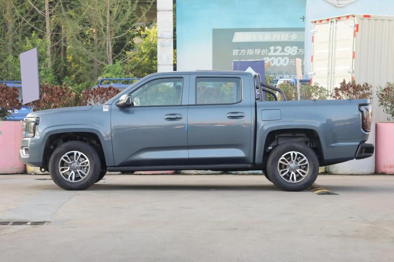 Тойота тундра 2019