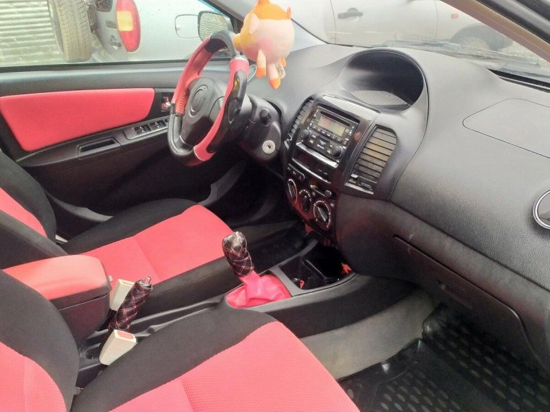 Джили МК кросс 2012 салон