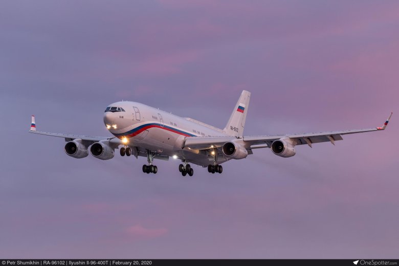 Самолет ил 96 400