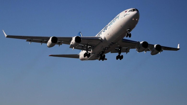 Ilyushin il-96-400 PU range