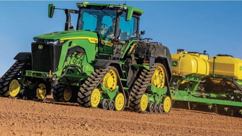 Трактор John Deere 8rx