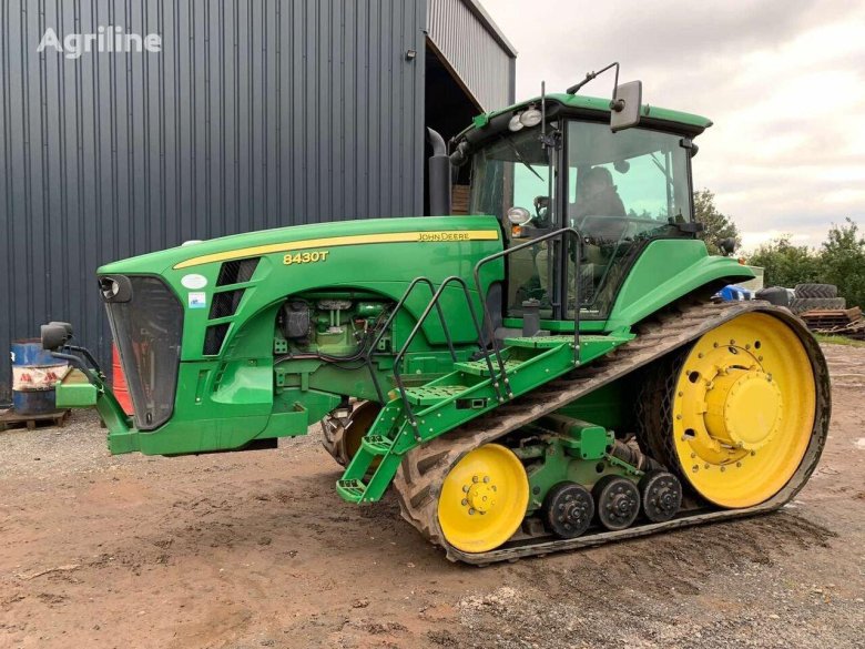 Трактор John Deere 8430
