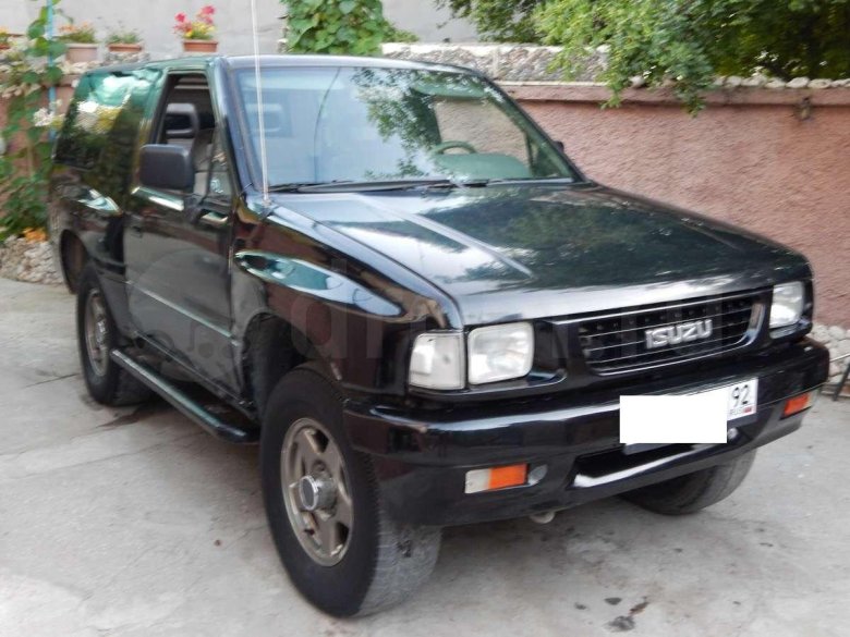 Внедорожник Исузу Амиго