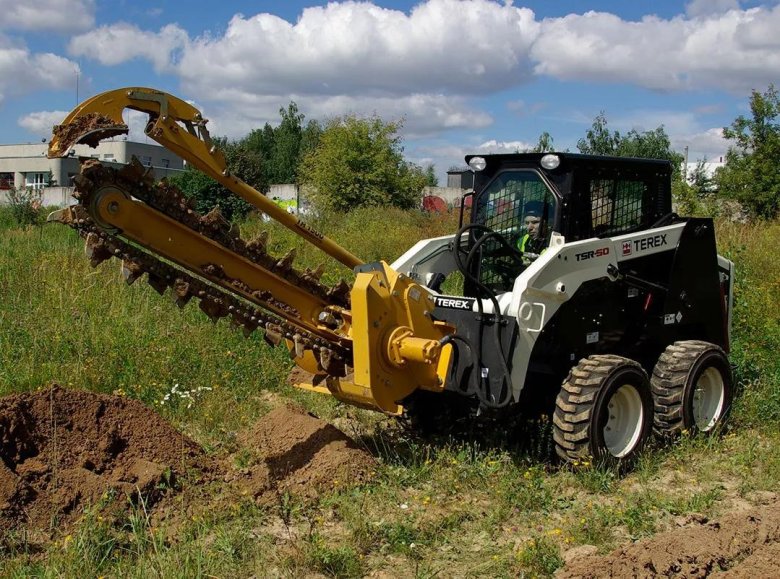 Траншеекопатель Delta tr 1500