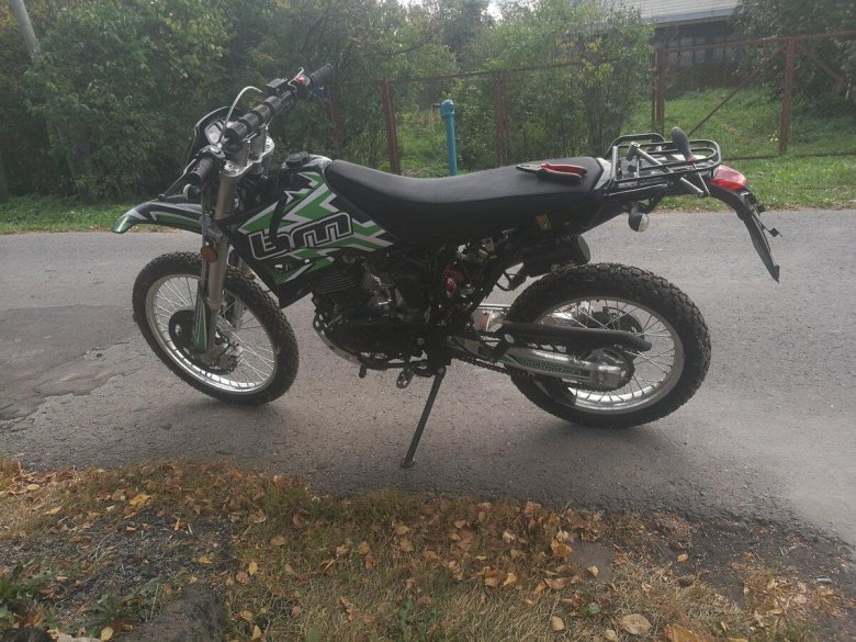 Мотоцикл Балтмоторс 200 эндуро