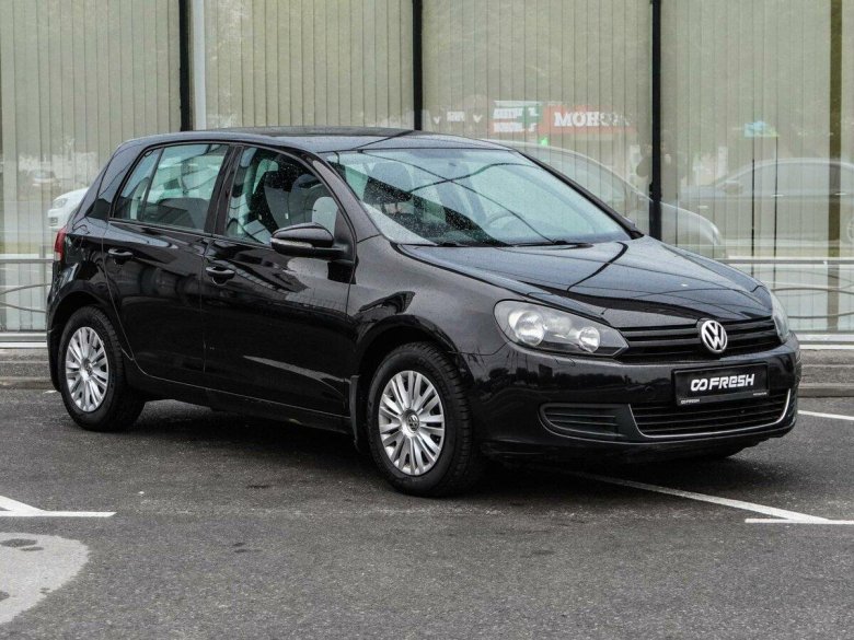 Volkswagen polo v рестайлинг