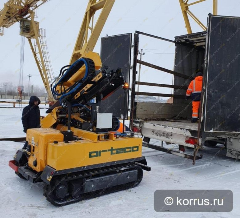 Сваезабивная машина