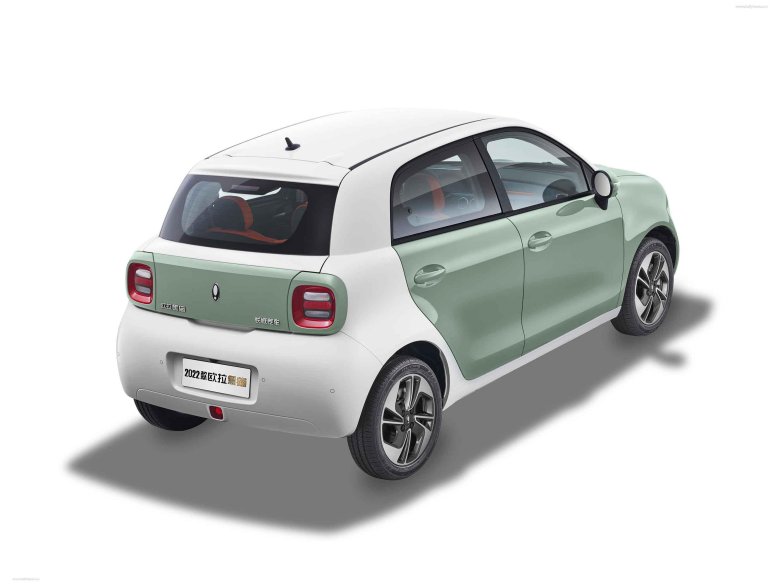 Китайский мини автомобиль Dayang