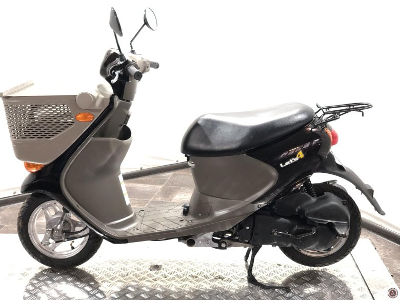 Suzuki Lets 4