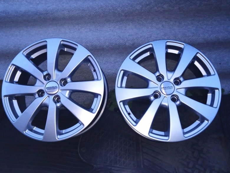 Внутри автомобиля