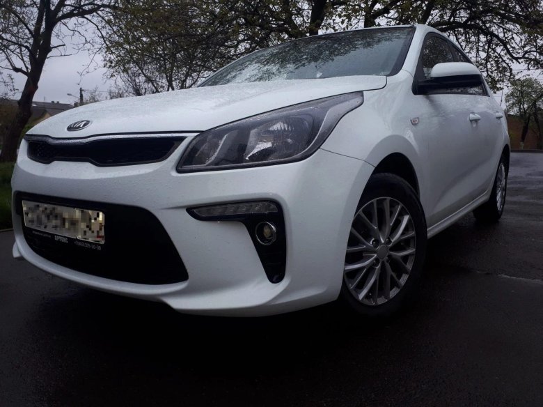 Kia Rio 4 r15