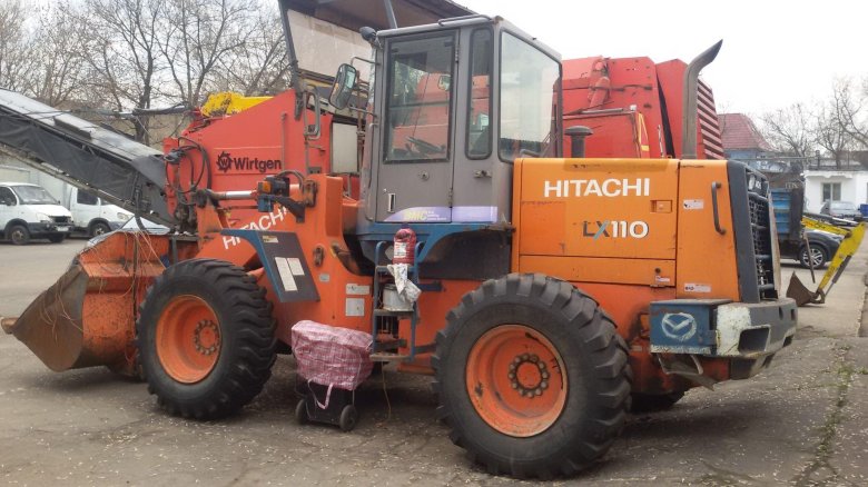 Фронтальный погрузчик Хитачи 110