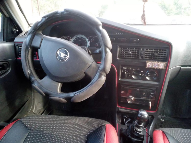 Внутри автомобиля