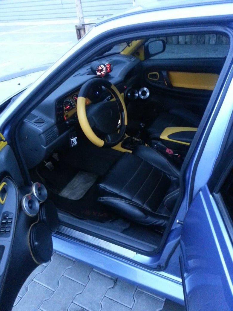 Нексия н100 салон