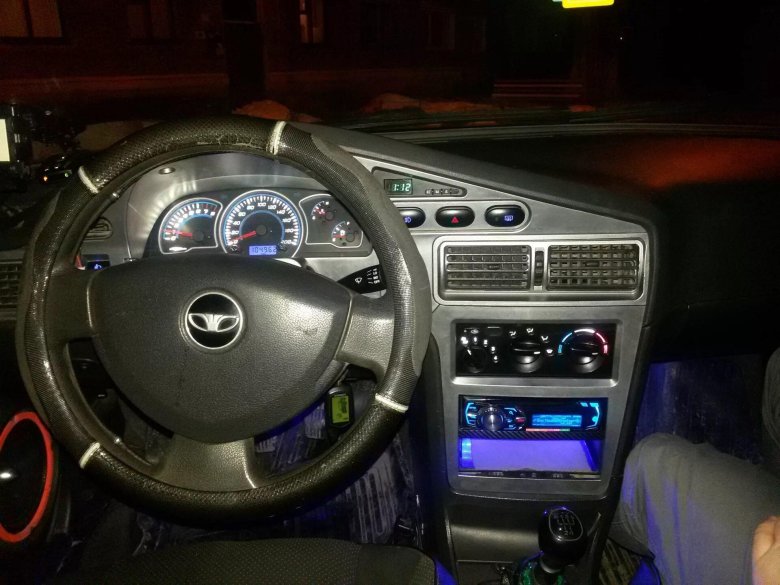 Daewoo Nexia 2 салон
