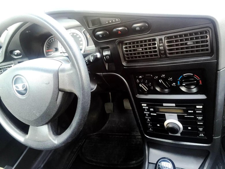 Daewoo Nexia 2 салон