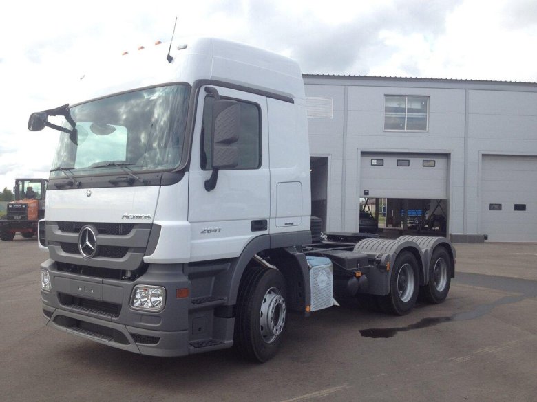 Мерседес Бенц Актрос 2641